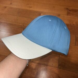 Lululemon Athletica Black and Blue Cap